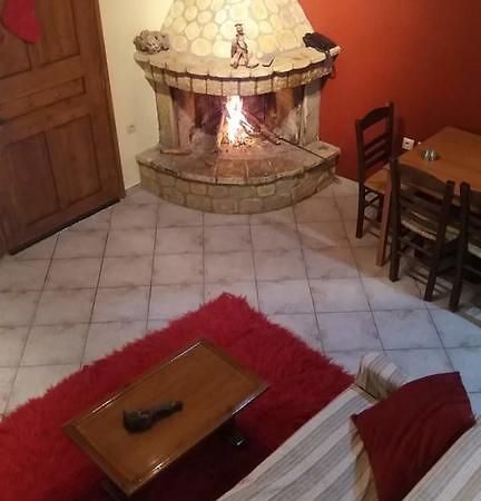 Apartmán Mezonetes Helmos Ano Lousoi Exteriér fotografie