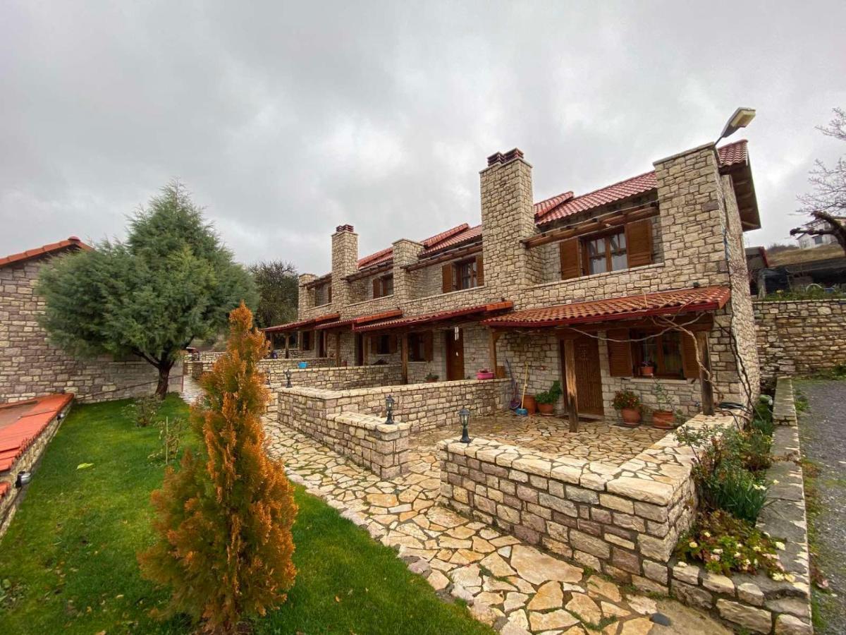 Apartmán Mezonetes Helmos Ano Lousoi Exteriér fotografie