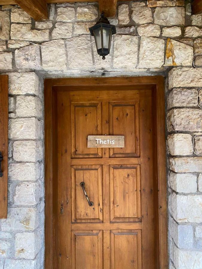 Apartmán Mezonetes Helmos Ano Lousoi Exteriér fotografie
