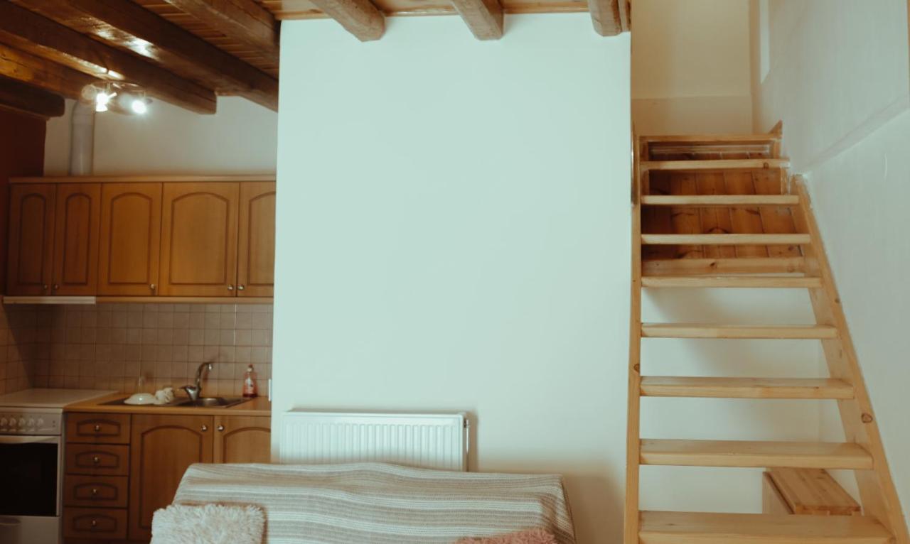 Apartmán Mezonetes Helmos Ano Lousoi Exteriér fotografie